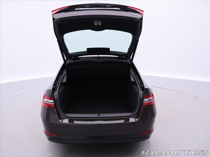 Škoda Superb 2,0 TDI 140kW L&K DSG 2017