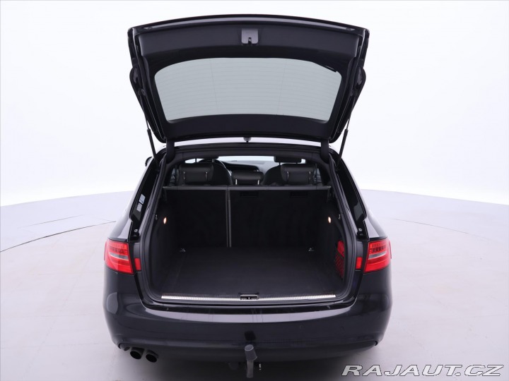 Audi A4 2,0 TDI 100kW Tažné Tempo 2013