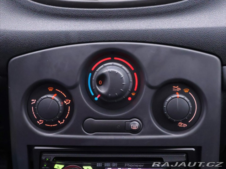 Renault Clio 1,2 i CZ 1.Majitel 9250k 2009