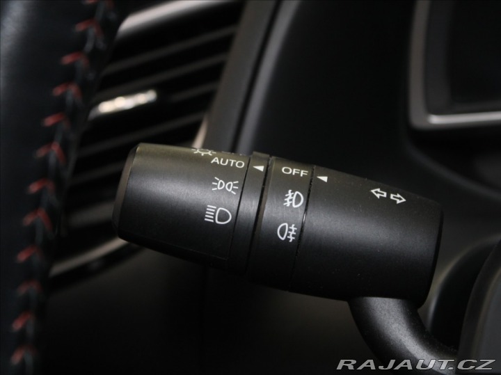 Mazda 3 2,0 G120 Attract. 70tkm.1 2015