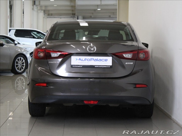 Mazda 3 2,0 G120 Attract. 70tkm.1 2015