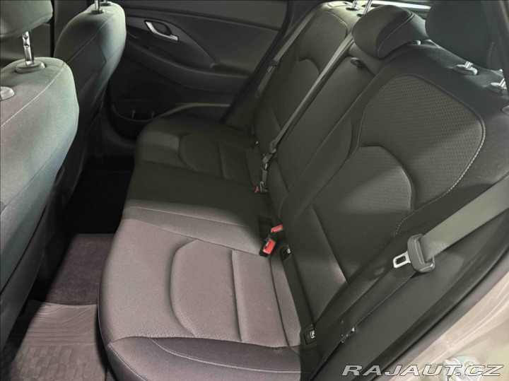 Hyundai i30 1,0 T-GDI STYLE 1.MAJITEL 2018