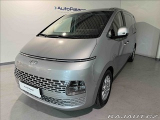 Hyundai Staria 2,2 CRDI SMART 1.majitel 2023