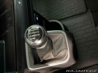 Hyundai Staria 2,2 CRDI SMART 1.majitel 2023