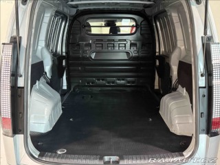 Hyundai Staria 2,2 CRDI SMART 1.majitel 2023