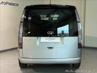 Hyundai Staria 2,2 CRDI SMART 1.majitel 2023