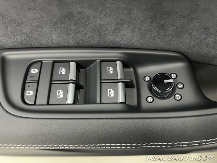 Audi Q7 50TDI QUATTRO S-LINE, VZD 2025