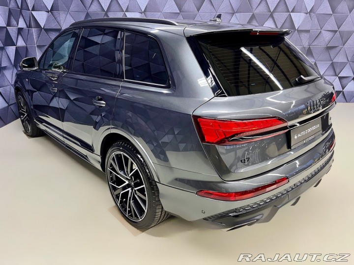 Audi Q7 50TDI QUATTRO S-LINE, VZD 2026