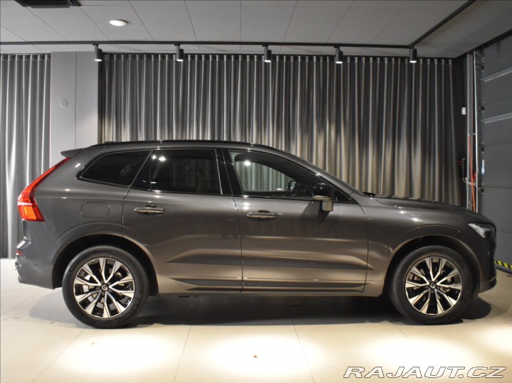 Volvo XC60 2,0 B5 AWD Plus Bezklíč,B 2025