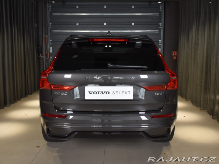 Volvo XC60 2,0 B5 AWD Plus Bezklíč,B 2025