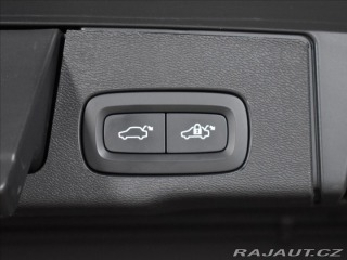 Volvo XC60 2,0 B5 AWD Plus Bezklíč,B 2025