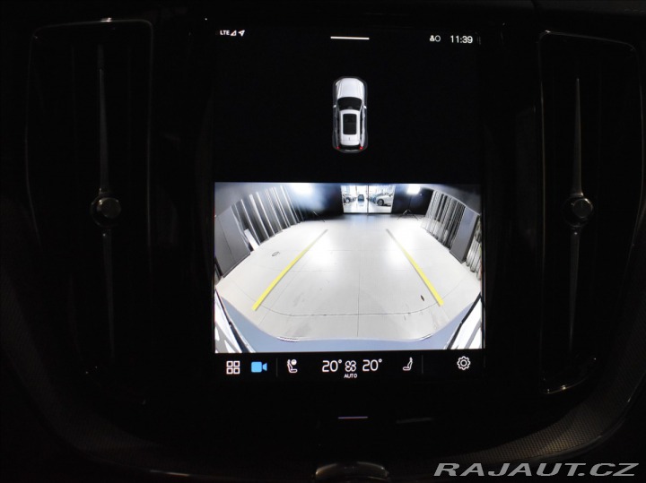 Volvo XC60 2,0 B5 AWD Ultra HEAD UP, 2025