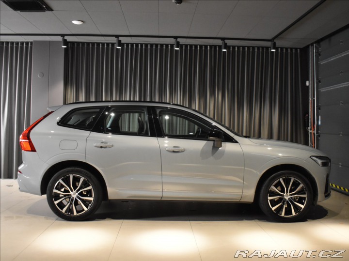 Volvo XC60 2,0 B5 AWD Ultra HEAD UP, 2025