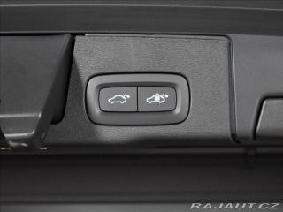 Volvo XC60 2,0 B5 AWD Ultra HEAD UP, 2025