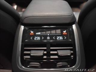 Volvo XC60 2,0 B5 AWD Ultra HEAD UP, 2025