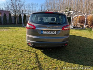 Ford S-MAX 2,0   EcoBoost 147 kW • r 2013