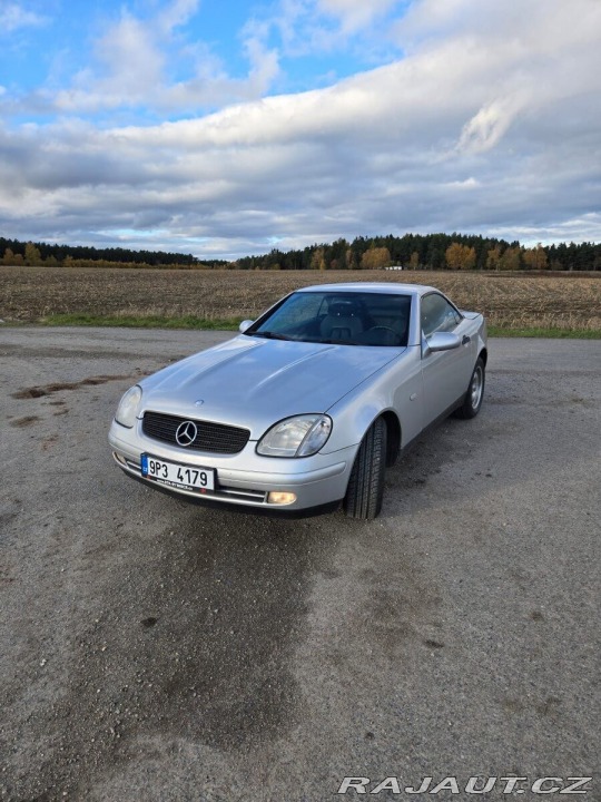 Mercedes-Benz Ostatní modely 200 z roku 1998 – Německá leg 1998