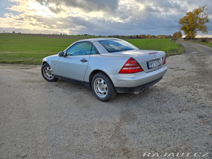 Mercedes-Benz Ostatní modely 200 z roku 1998 – Německá leg 1998