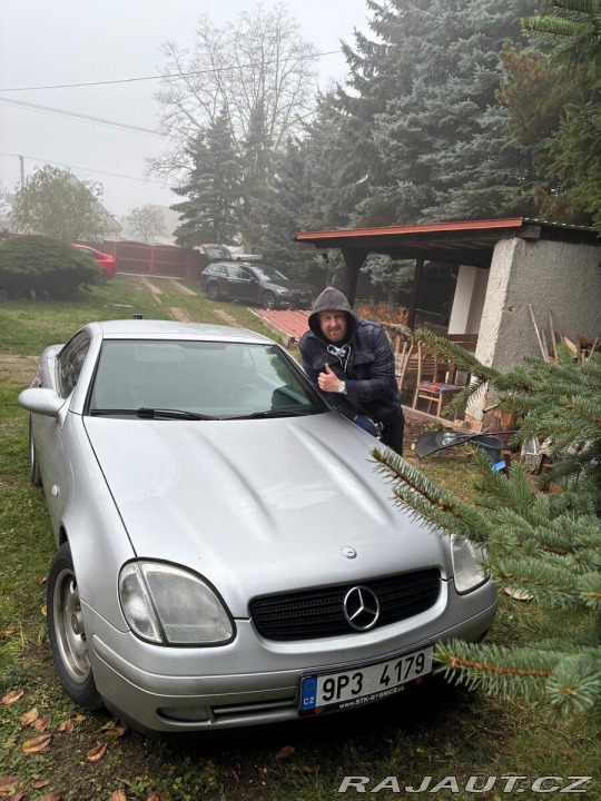 Mercedes-Benz Ostatní modely 200 z roku 1998 – Německá leg 1998