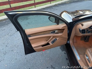 Porsche Panamera 4,8   4S 2011