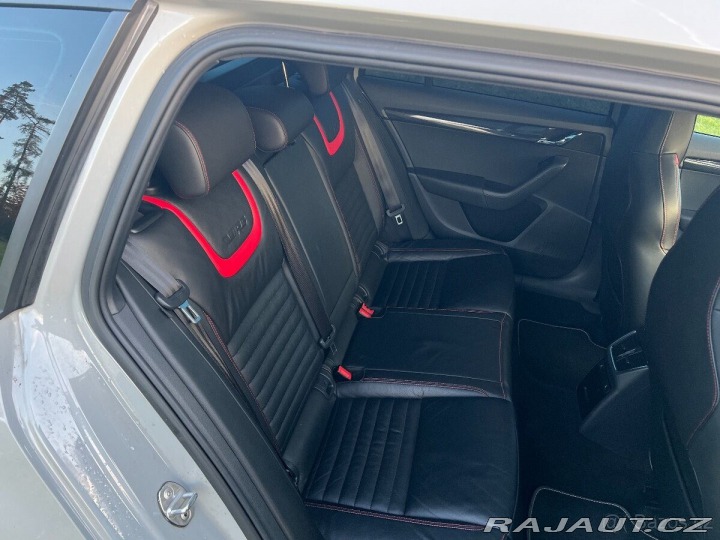 Škoda Octavia 2,0   3 RS Challenge TDI 2015