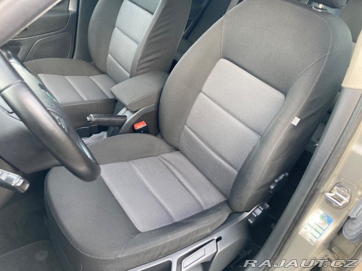 Škoda Octavia 1,6   MPi Ambiente+, jede 2008