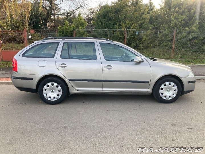 Škoda Octavia 1,6   MPi Ambiente+, jede 2008