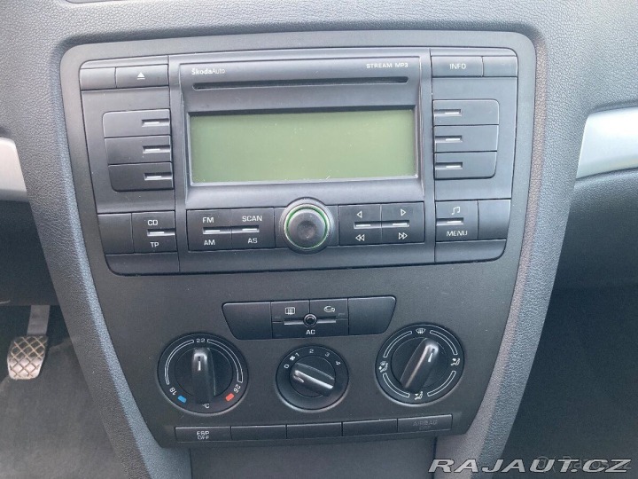 Škoda Octavia 1,6   MPi Ambiente+, jede 2008