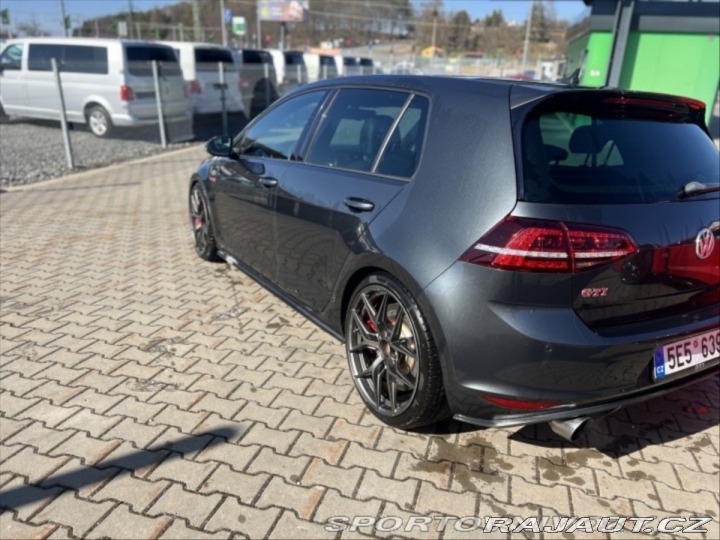Volkswagen Golf 7 GTI performance stage 4 1800