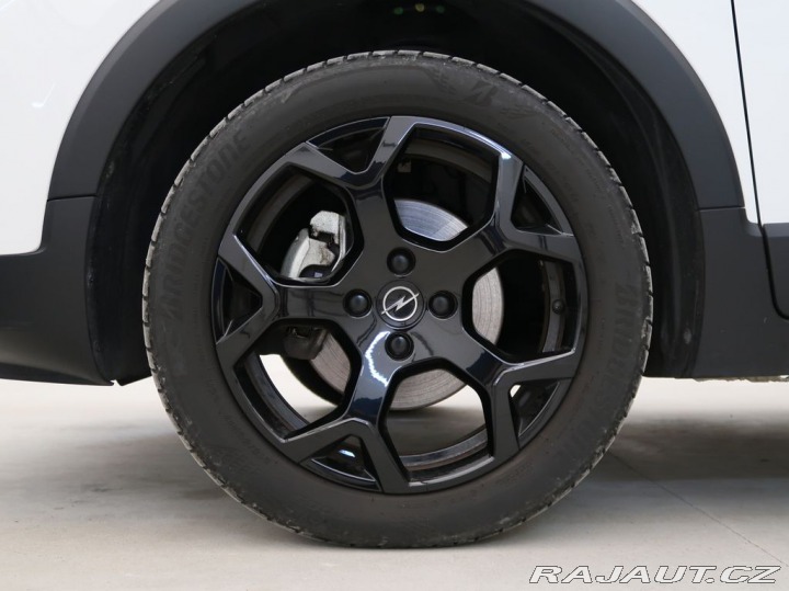 Opel Crossland 1.2TURBO,81kW,ELEGANCE,MA 2024