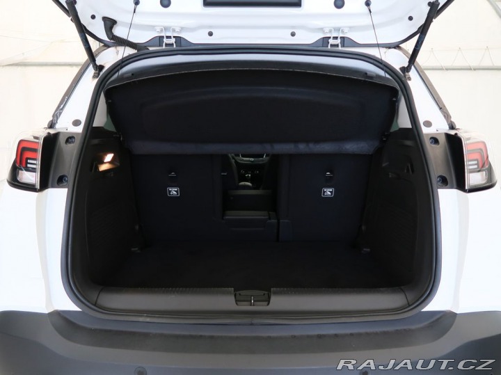 Opel Crossland 1.2TURBO,81kW,ELEGANCE,MA 2024