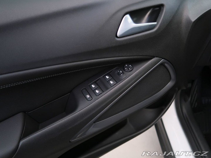 Opel Crossland 1.2TURBO,81kW,ELEGANCE,MA 2024