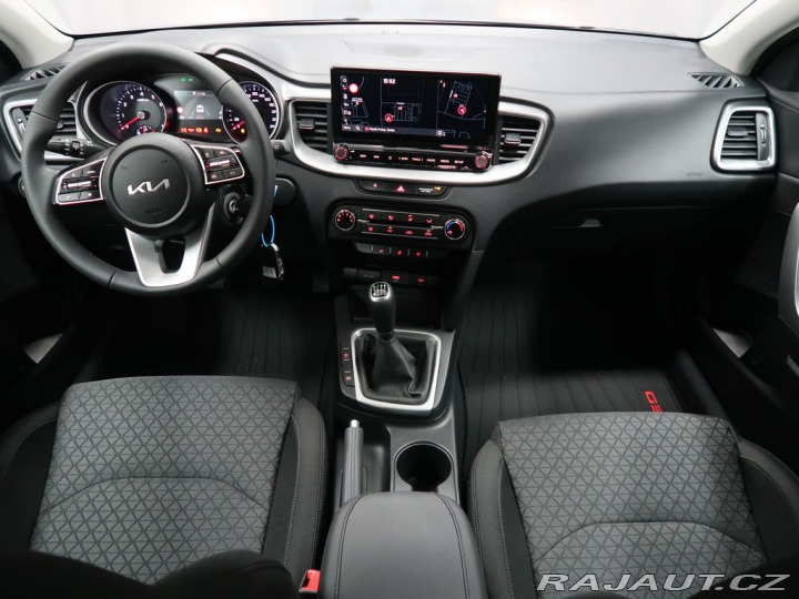 Kia Ceed SPIN - K odběru IHNED 2025