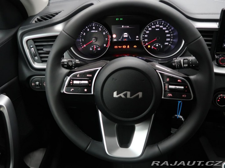 Kia Ceed SPIN - K odběru IHNED 2025