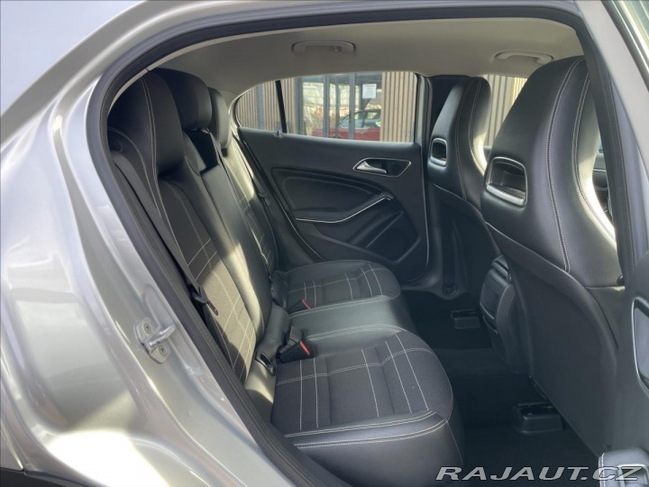 Mercedes-Benz GLA 180 CDi Navi*Polokůže Kam 2015