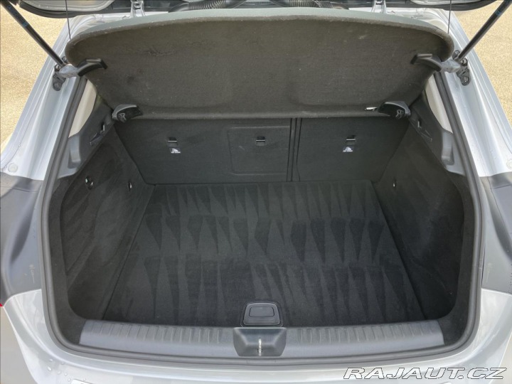 Mercedes-Benz GLA 180 CDi REZERVACE 2015
