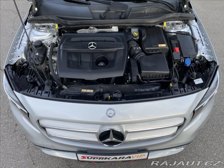 Mercedes-Benz GLA 180 CDi REZERVACE 2015
