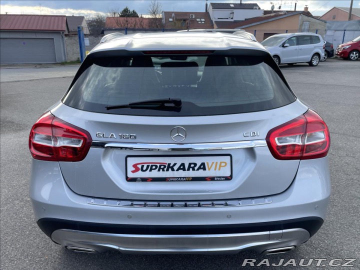 Mercedes-Benz GLA 180 CDi Navi*Polokůže Kam 2015