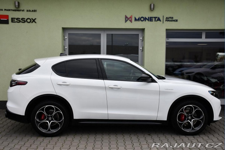 Alfa Romeo Stelvio VELOCE Q4 1M ZÁRUKA 2024