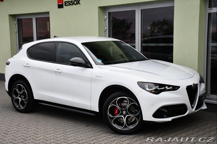 Alfa Romeo Stelvio VELOCE Q4 1M ZÁRUKA 2024