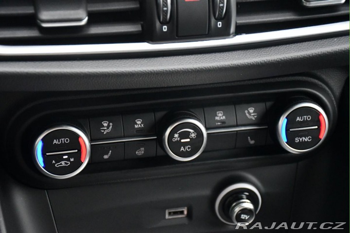 Alfa Romeo Stelvio VELOCE Q4 1M ZÁRUKA 2024