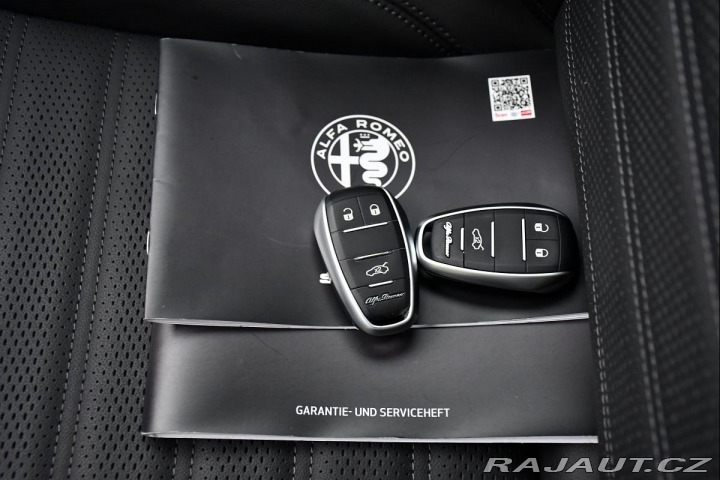 Alfa Romeo Stelvio VELOCE Q4 1M ZÁRUKA 2024