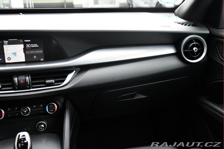 Alfa Romeo Stelvio VELOCE Q4 1M ZÁRUKA 2024