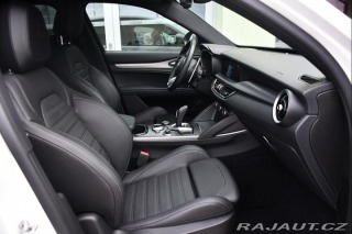 Alfa Romeo Stelvio VELOCE Q4 1M ZÁRUKA 2024