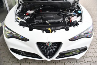 Alfa Romeo Stelvio VELOCE Q4 1M ZÁRUKA 2024