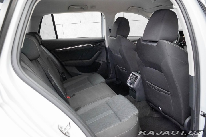 Škoda Octavia 2.0 TDI STYLE*DSG*HEAD-UP 2020