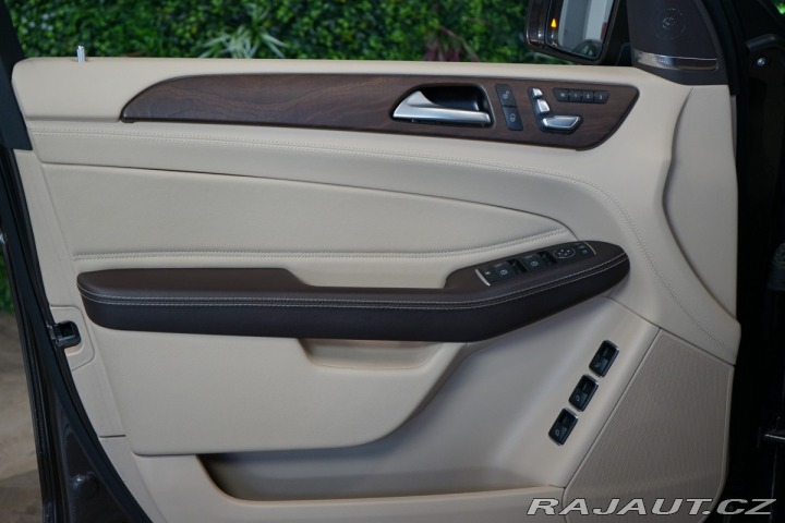 Mercedes-Benz GLS 350d*4M*PANO*NEZ.TOP*360* 2016