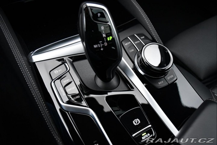 BMW 5 540d xD INDIVIDUAL LASER 2022