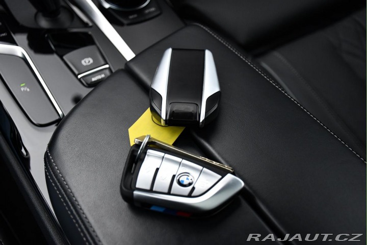 BMW 5 540d xD INDIVIDUAL REZERV 2022