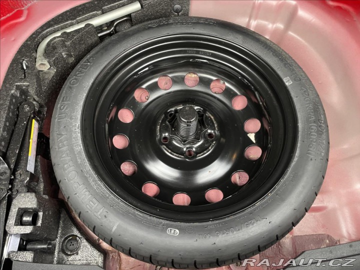 Seat Leon 1,6 TDi 81kw Elegance, po 2015